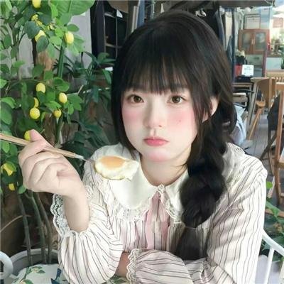 三女性海报