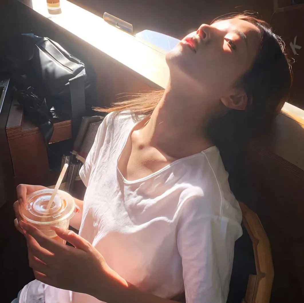 哈喽，季先生请您跟我结婚吧