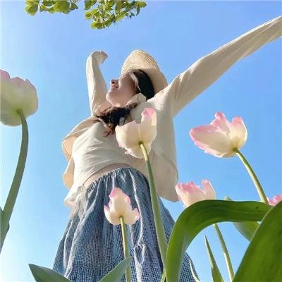 十五的月亮十六圆